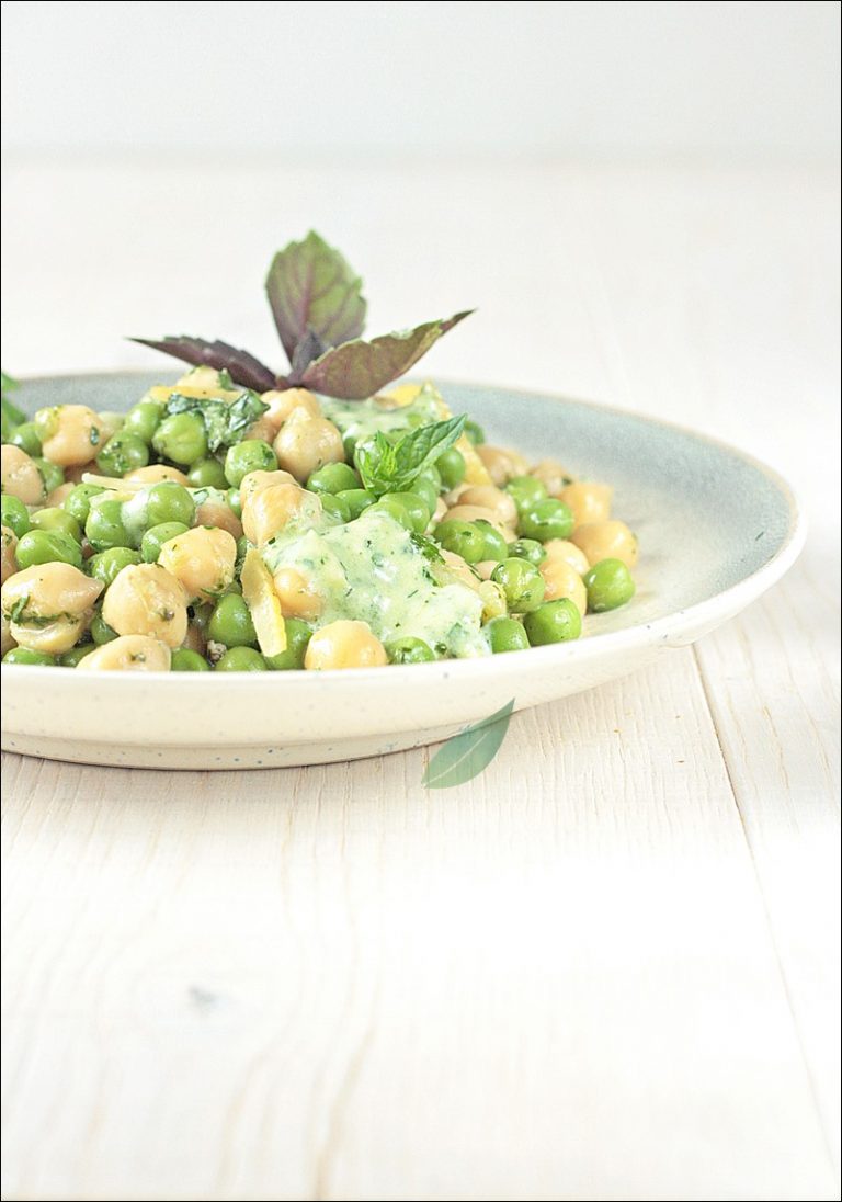 Insalata di ceci e piselli vegan The green pantry