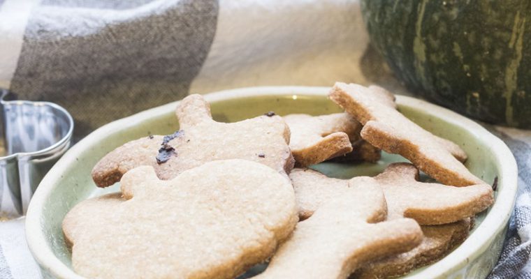 Montessori in cucina: biscotti di Halloween