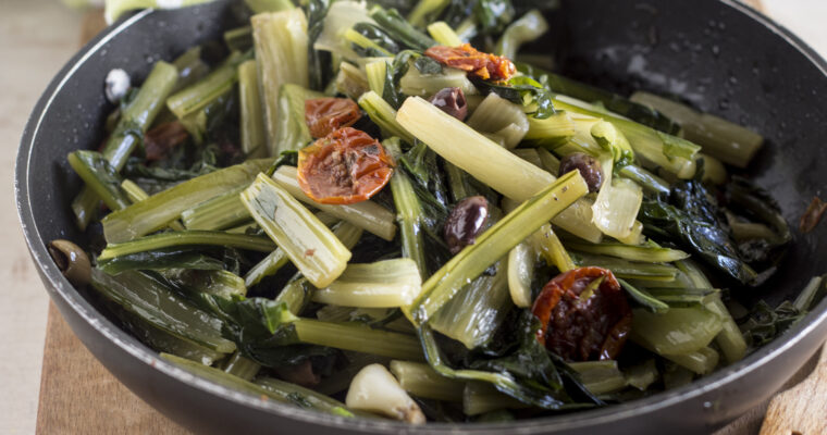 Catalogna ripassata: un contorno semplice, gustoso e pieno di benefici