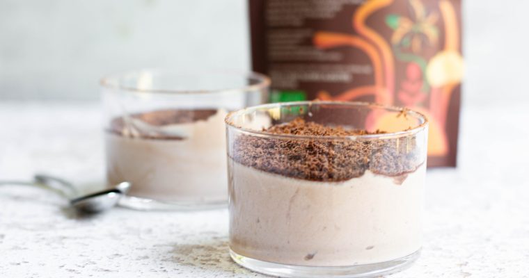 Mousse proteica al Cacao Boost: il supporto funzionale per le donne over 40